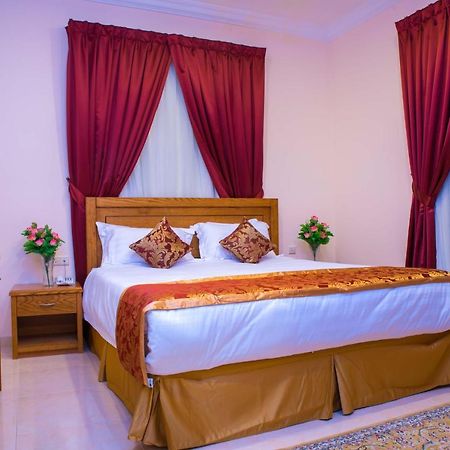 سارة للشقق الفندقية Sara Furnished Apartments อัลโคห์บาร์ ภายนอก รูปภาพ