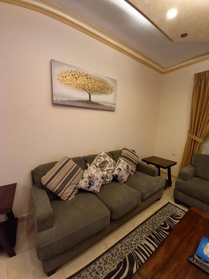 سارة للشقق الفندقية Sara Furnished Apartments อัลโคห์บาร์ ภายนอก รูปภาพ