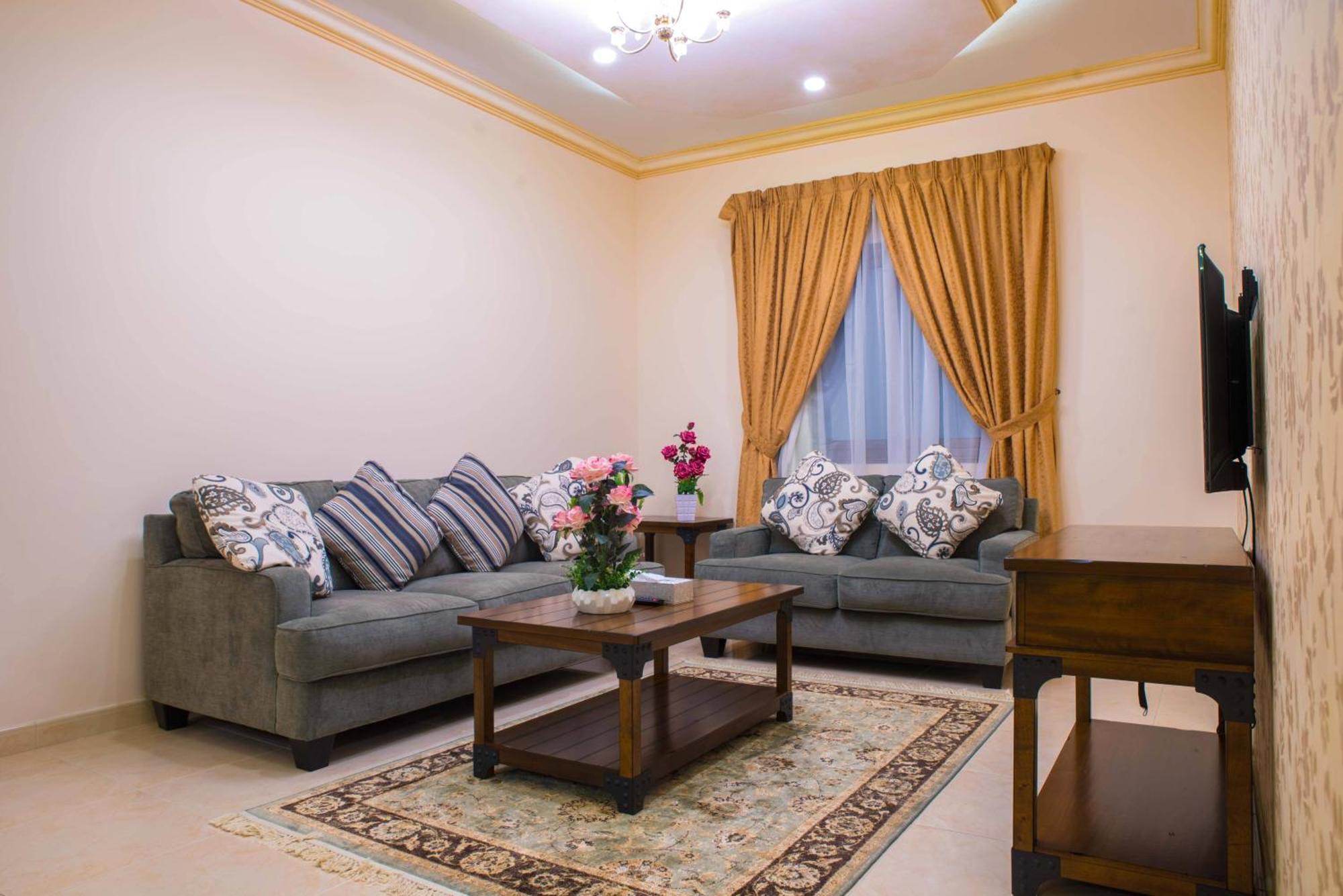 سارة للشقق الفندقية Sara Furnished Apartments อัลโคห์บาร์ ภายนอก รูปภาพ